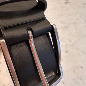 Allen Edmonds Black Leather Belt 36 NWT